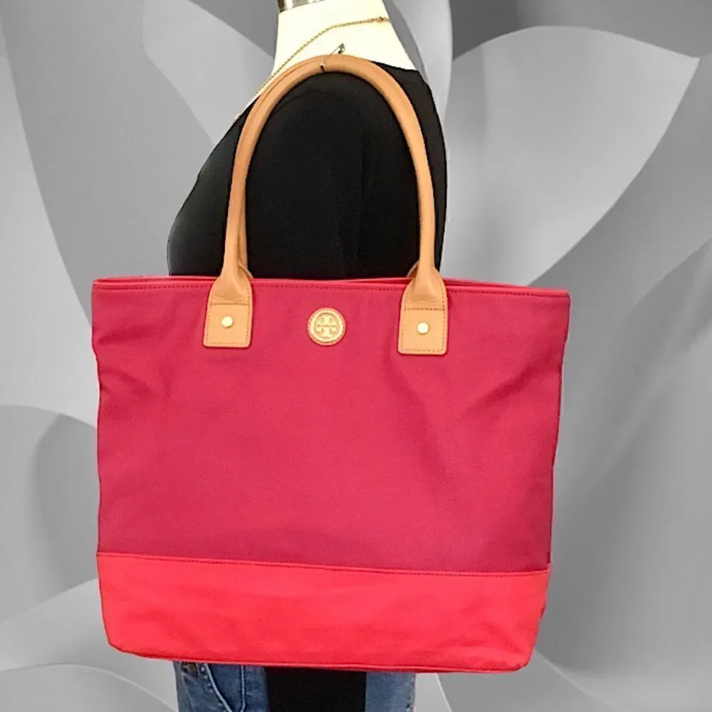 TORY BURCH RED COATED CANVAS TOTE TRAVEL, VACATION SHOPPING SCHOOL HANDBAG